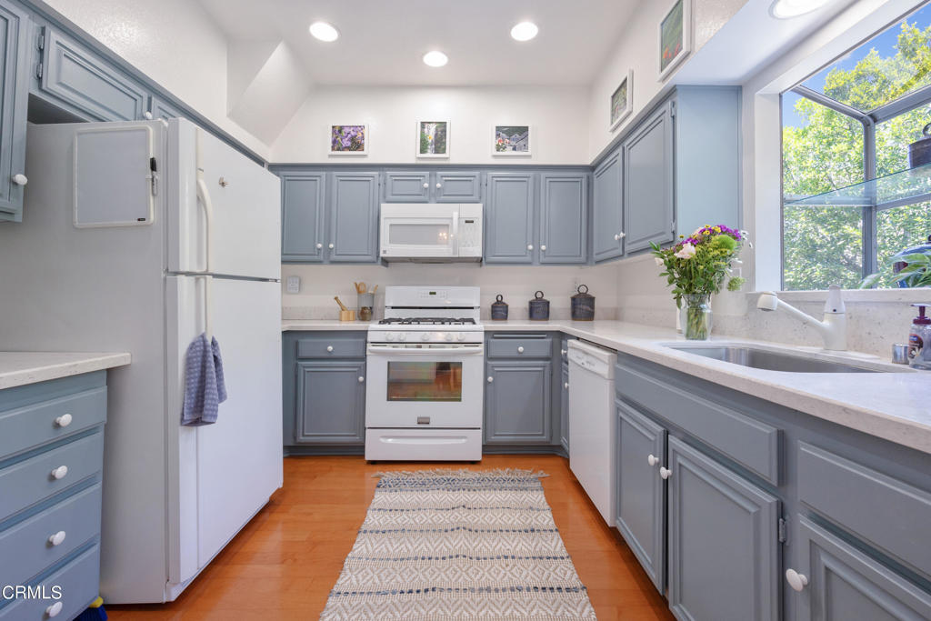 478 S Madison Avenue 8