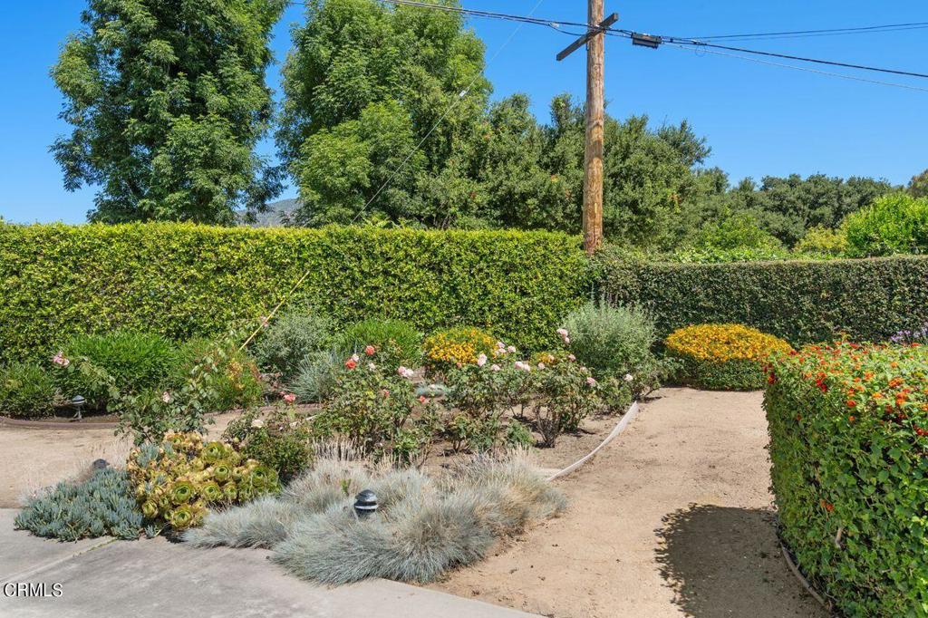 803 E Oakwood Avenue