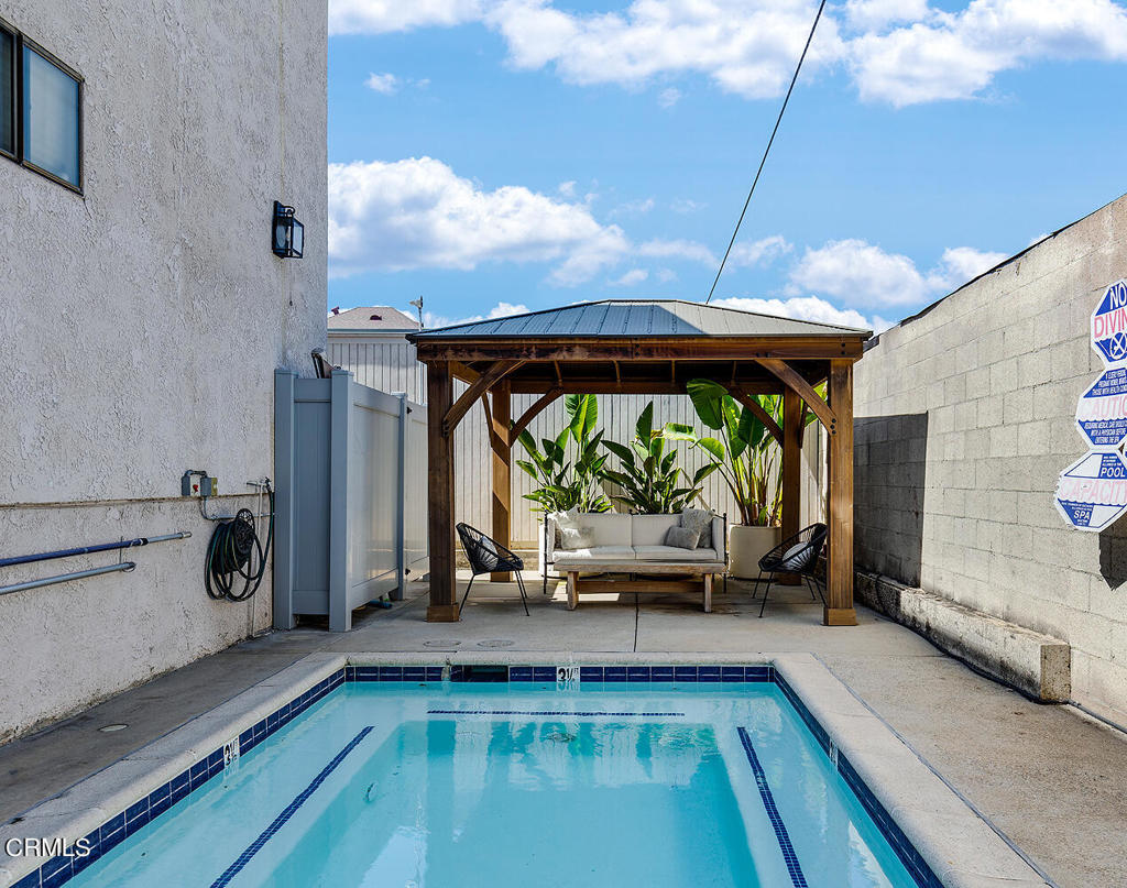 401 E California Boulevard 209