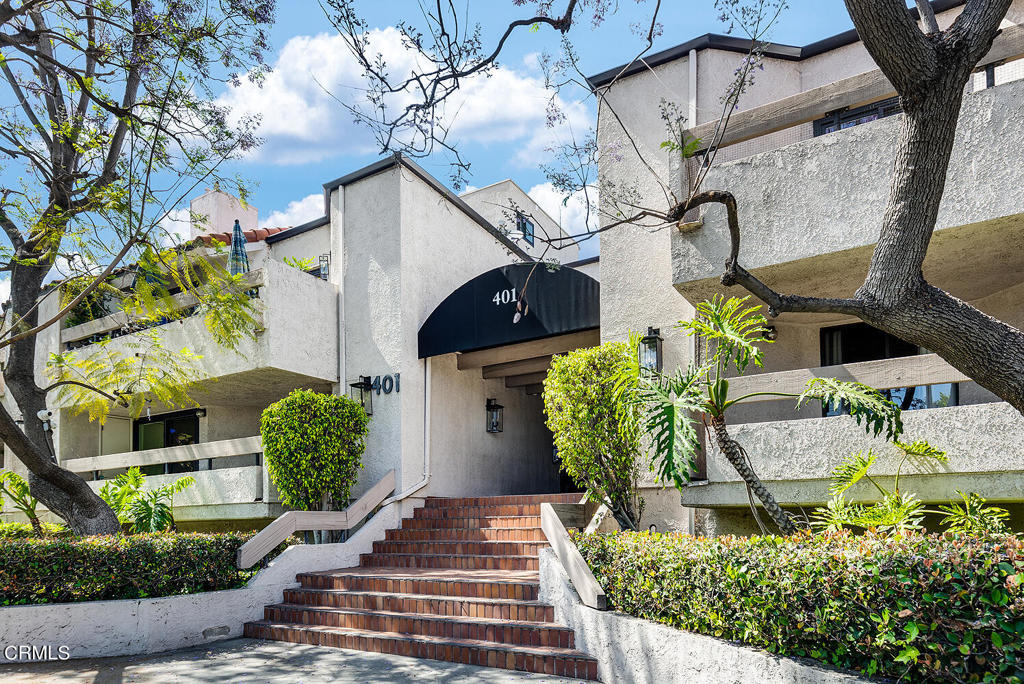 401 E California Boulevard 209