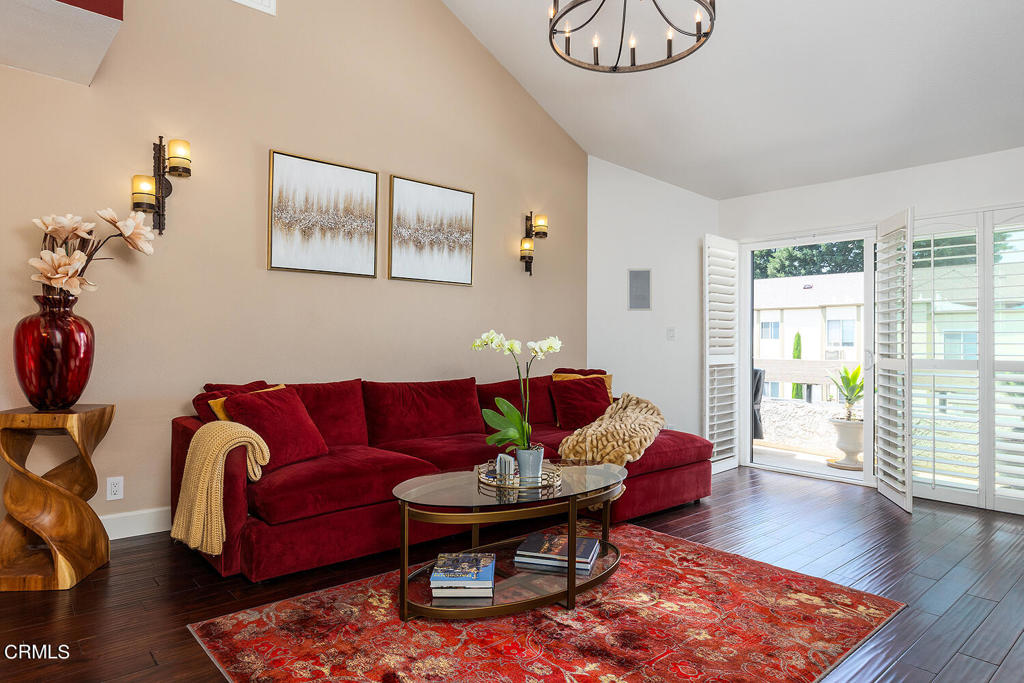 401 E California Boulevard 209