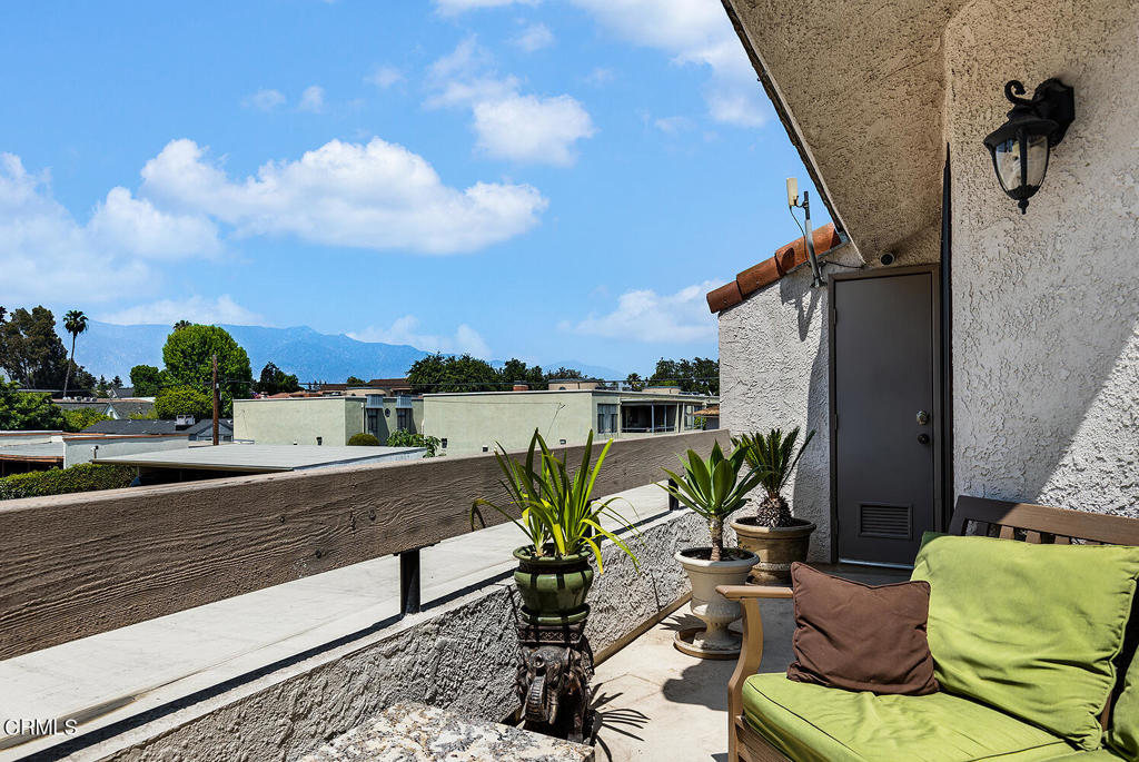 401 E California Boulevard 209