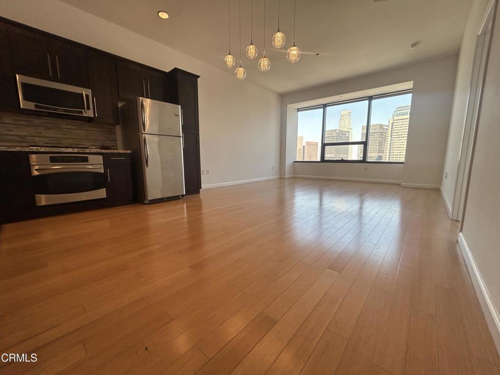 1100 Wilshire Boulevard 3206