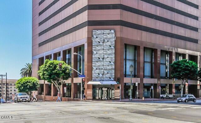 1100 Wilshire Boulevard 3206