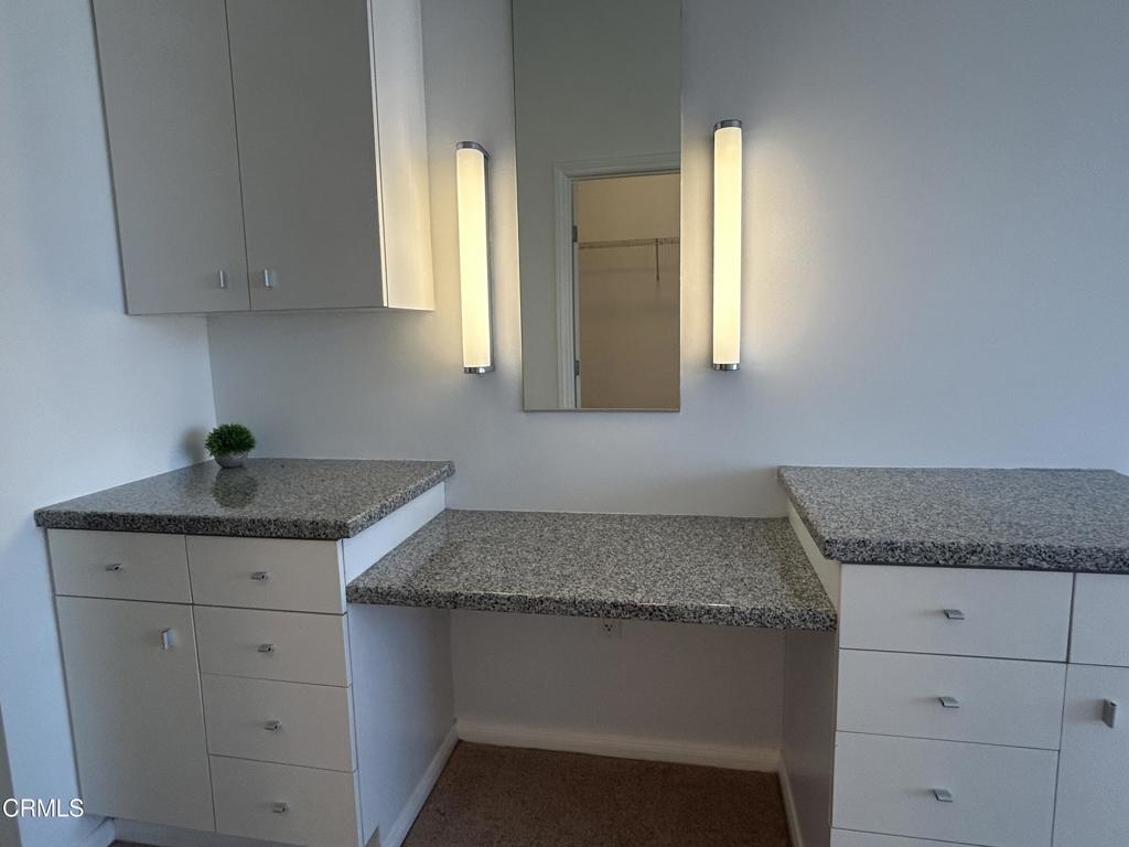 1100 Wilshire Boulevard 3206