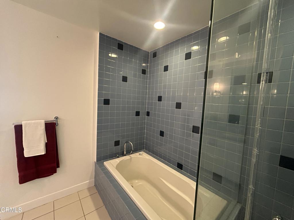 1100 Wilshire Boulevard 3206