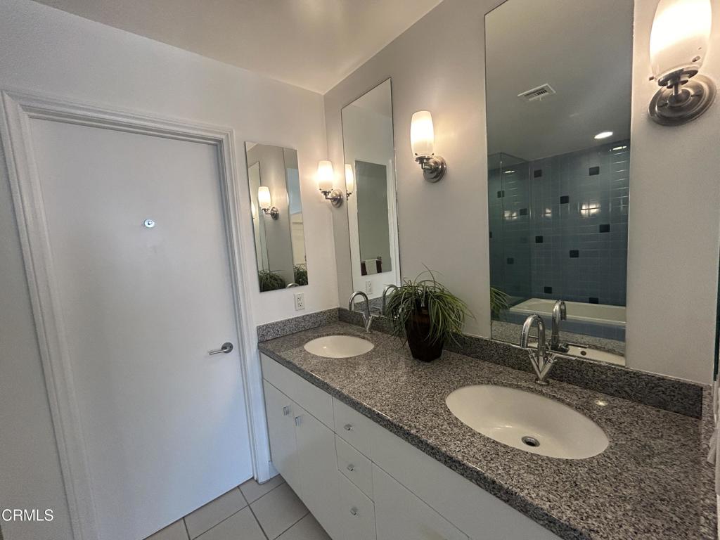 1100 Wilshire Boulevard 3206