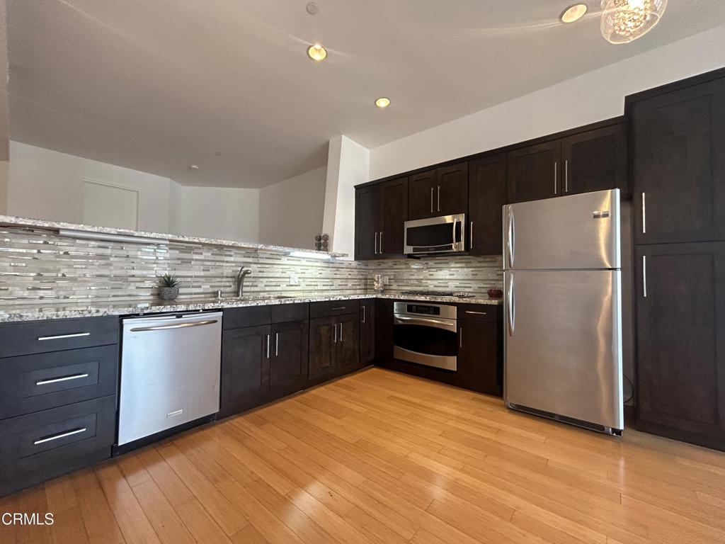 1100 Wilshire Boulevard 3206