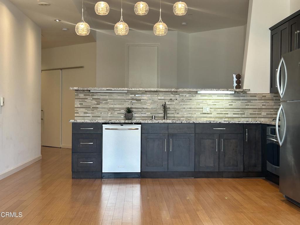 1100 Wilshire Boulevard 3206