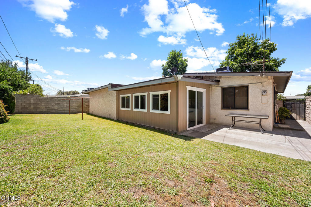 230 N Twintree Avenue