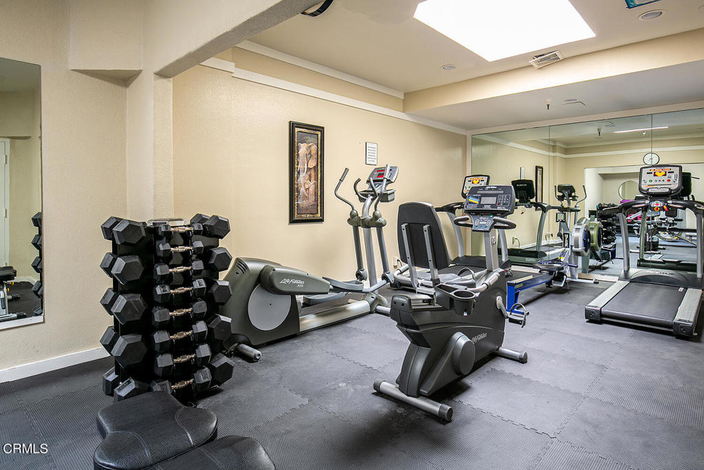 330 Cordova Street 326