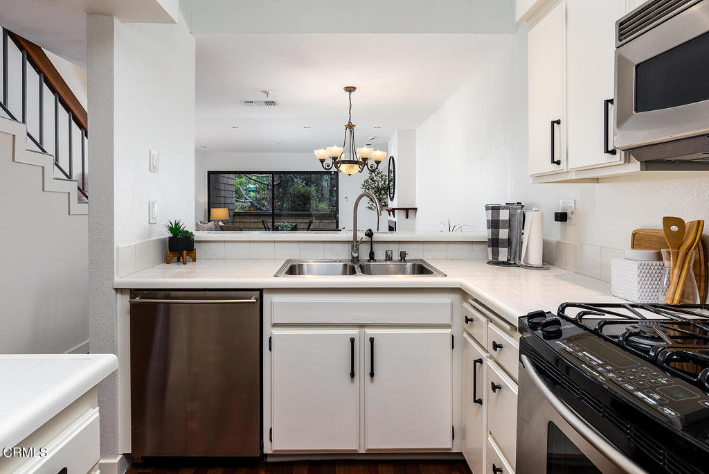 1054 Seco Street 210