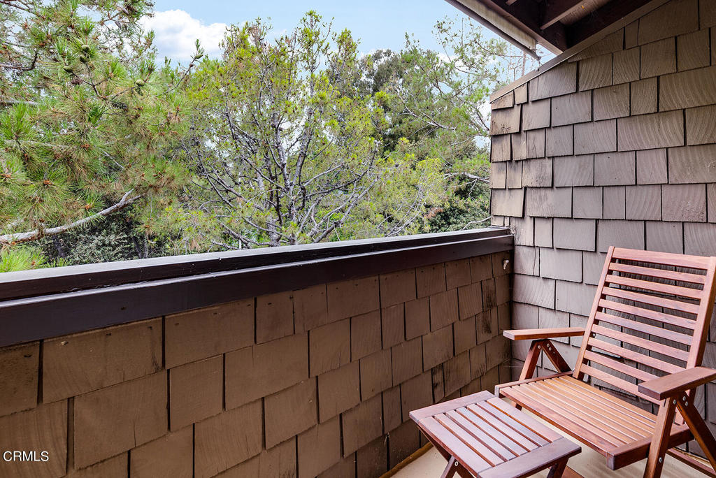 1054 Seco Street 210