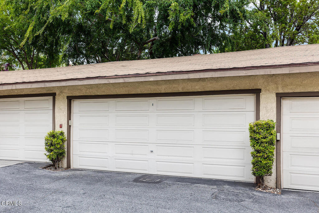 1054 Seco Street 210