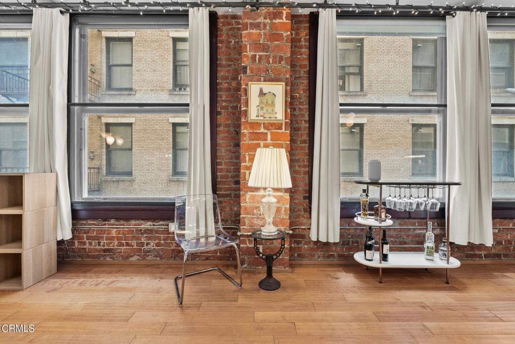 460 S Spring Street 511