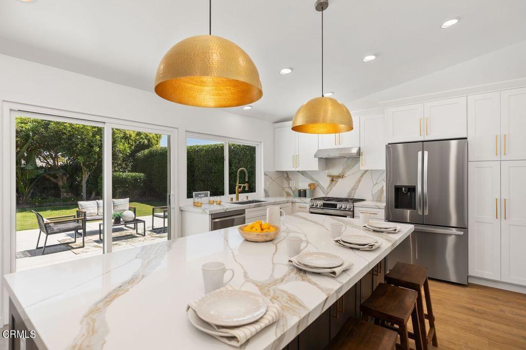 21052 Shackleford Circle