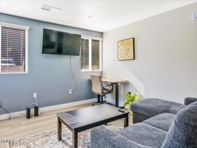 230 North Westlake Avenue #5