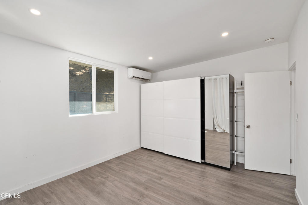 9850 Wentworth Street