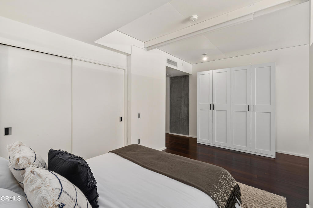 1155 S Grand Avenue 914