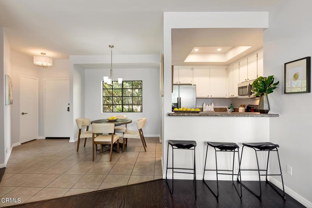 221 S Oak Knoll Avenue 304