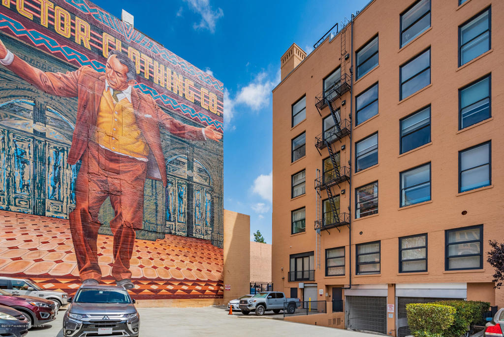 257 S Spring Street 4K