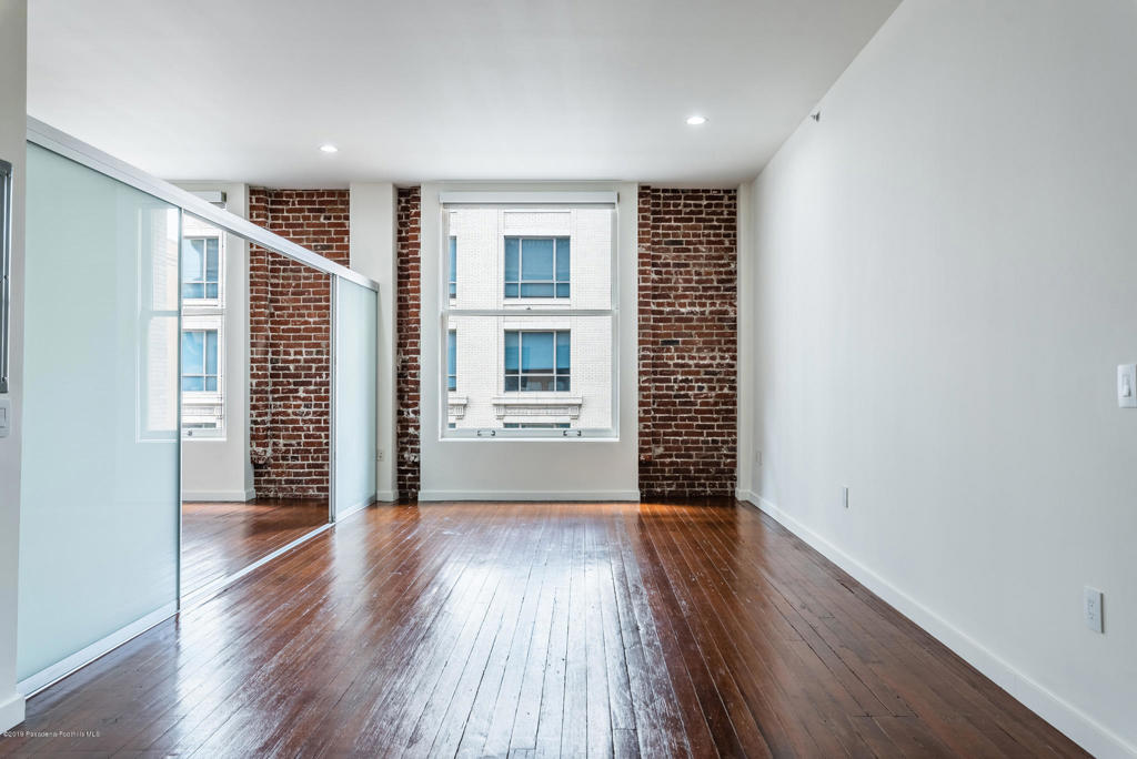 257 S Spring Street 4K
