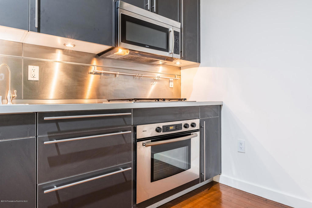 257 S Spring Street 4K