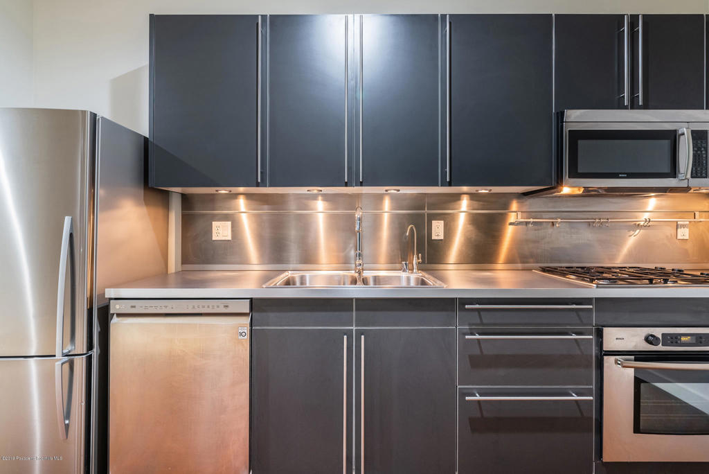 257 S Spring Street 4K