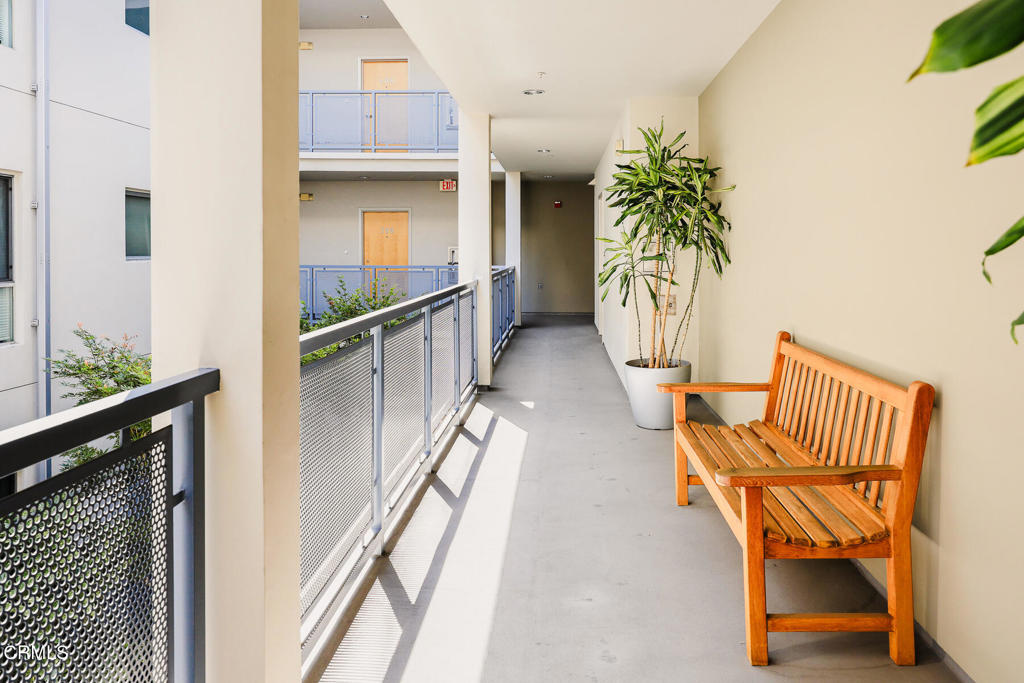 159 W Green Street 307A