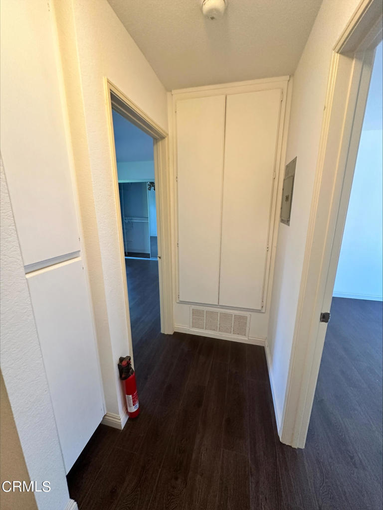 154 N Meridith Avenue 2