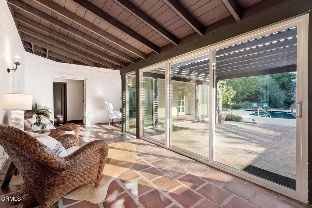 1506 E California Boulevard