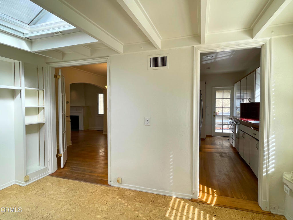 31 Oak Knoll Gardens Drive