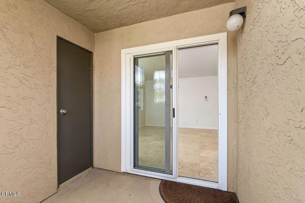 7565 Charmant Drive 517