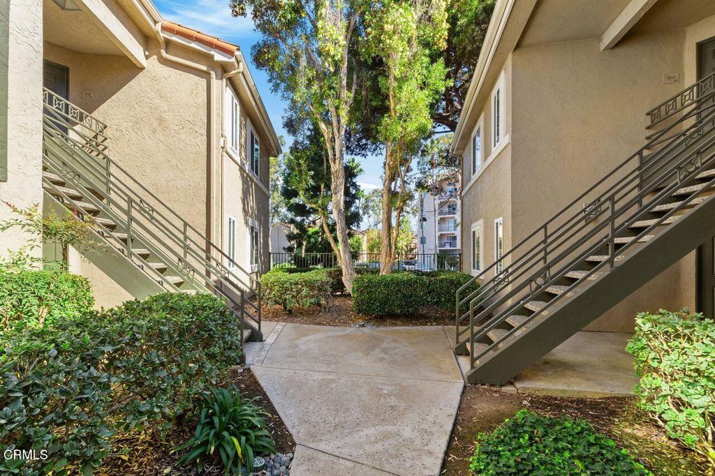 7565 Charmant Drive 517