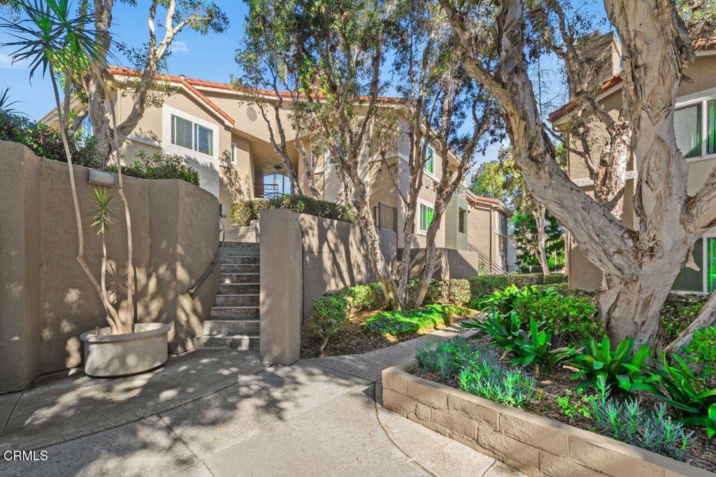 7565 Charmant Drive 517