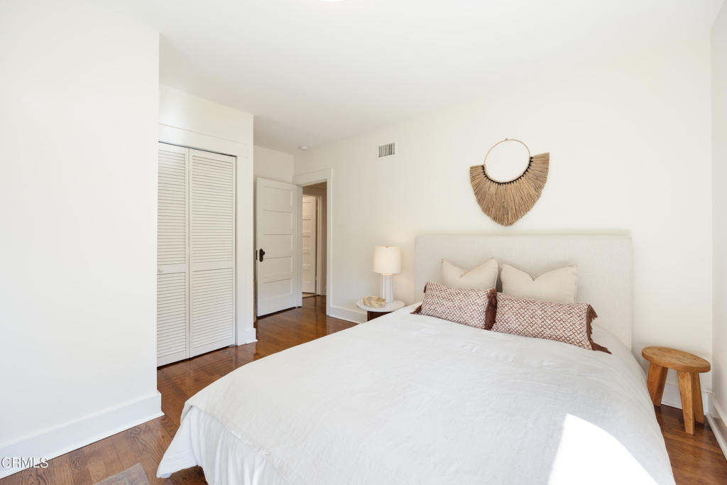 1831 N Michigan Avenue