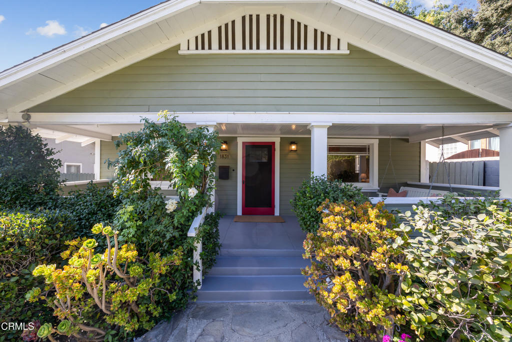 1831 N Michigan Avenue