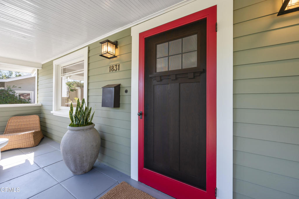 1831 N Michigan Avenue