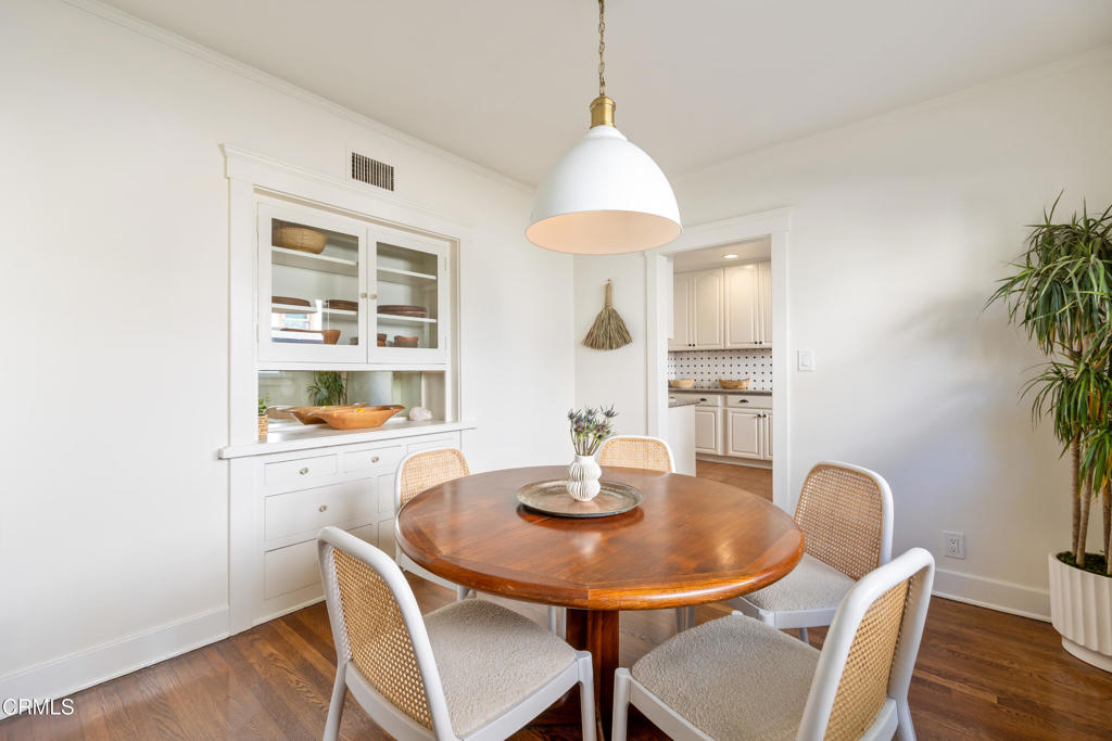 1831 N Michigan Avenue