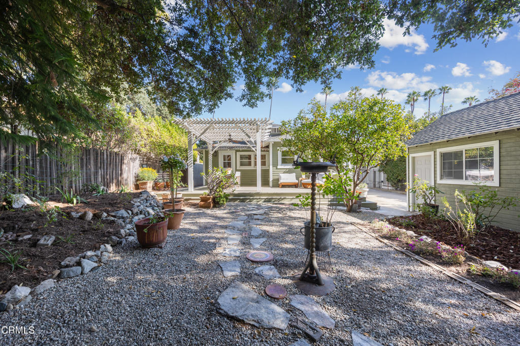 1831 N Michigan Avenue