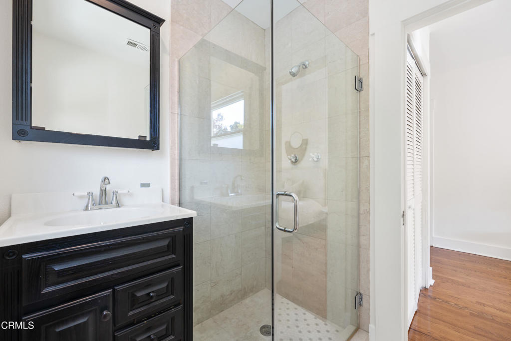 1831 N Michigan Avenue