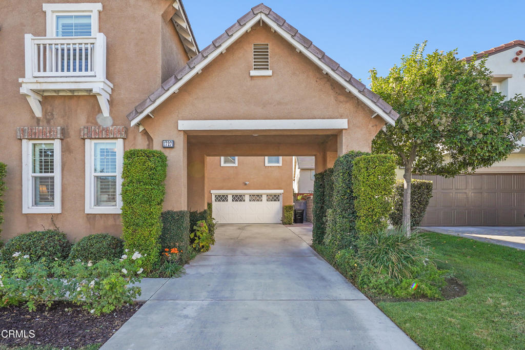 1727 Crebs Way