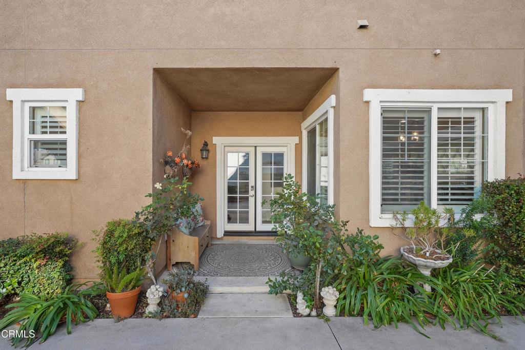 1727 Crebs Way