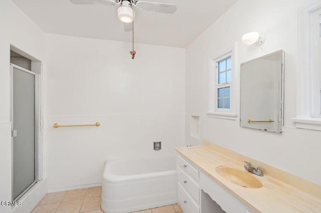 2403 S Baldwin Avenue