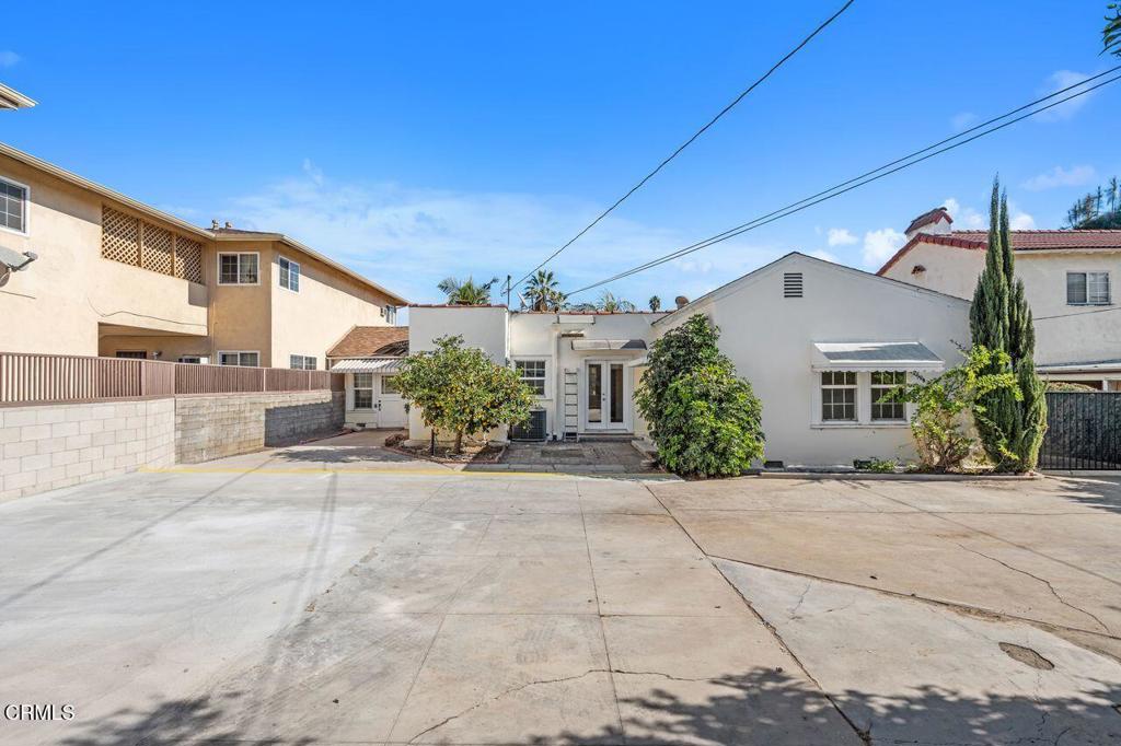 2403 S Baldwin Avenue