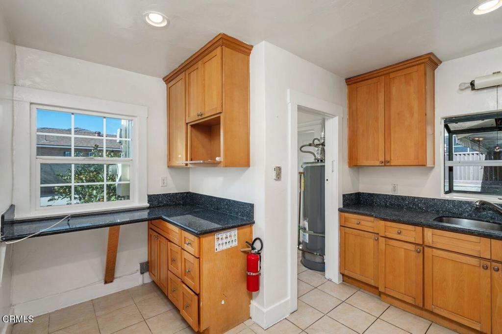 2403 S Baldwin Avenue