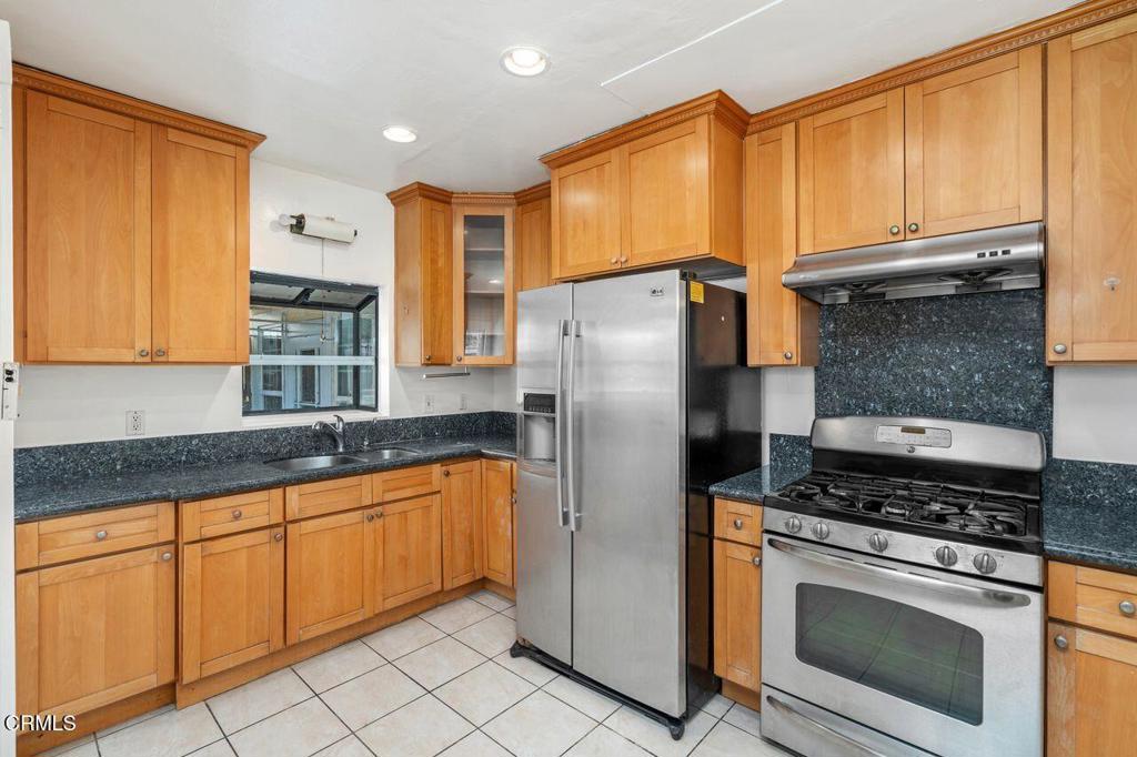 2403 S Baldwin Avenue