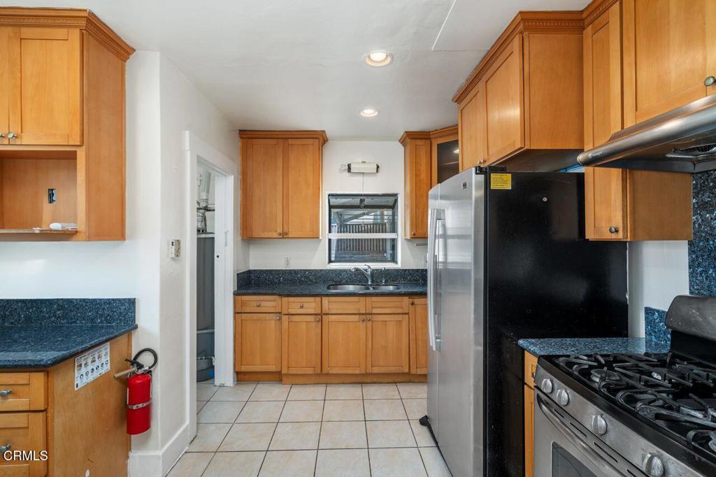 2403 S Baldwin Avenue