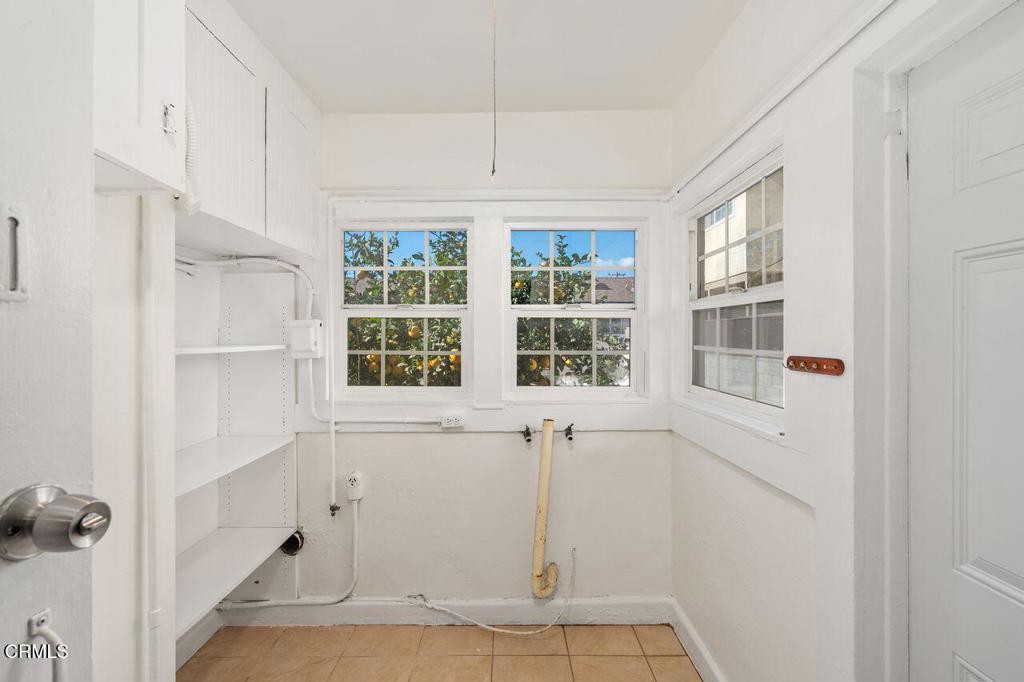 2403 S Baldwin Avenue