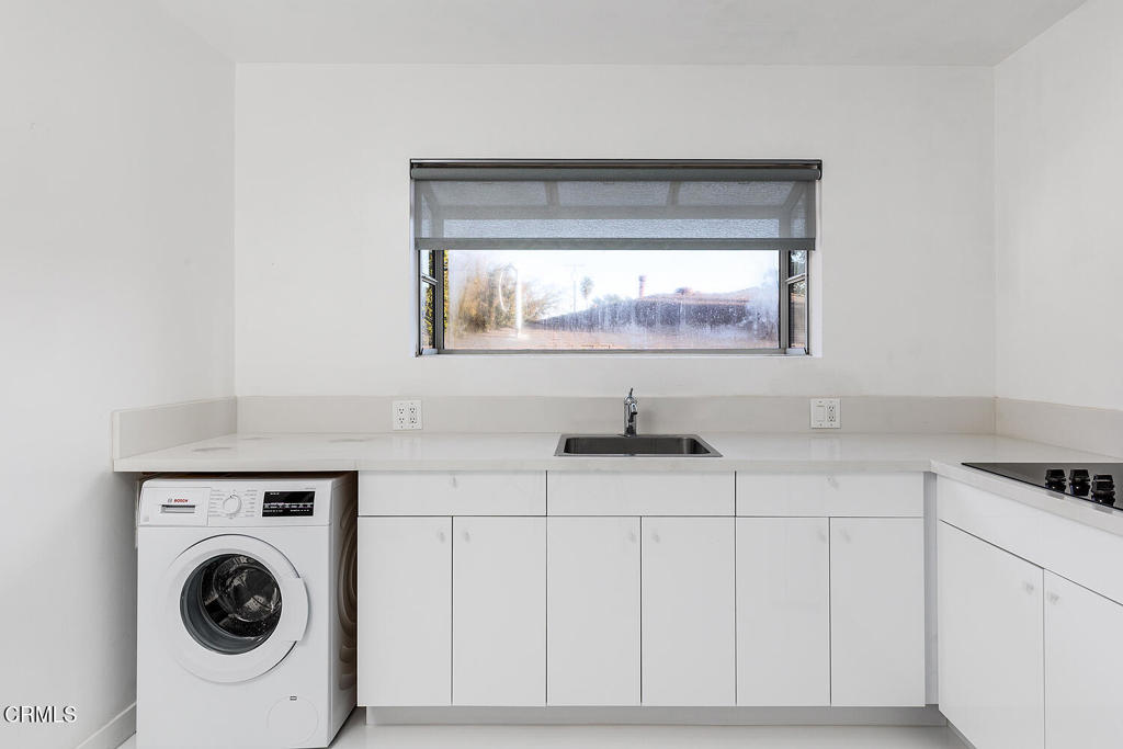 1105 Alhambra Road C